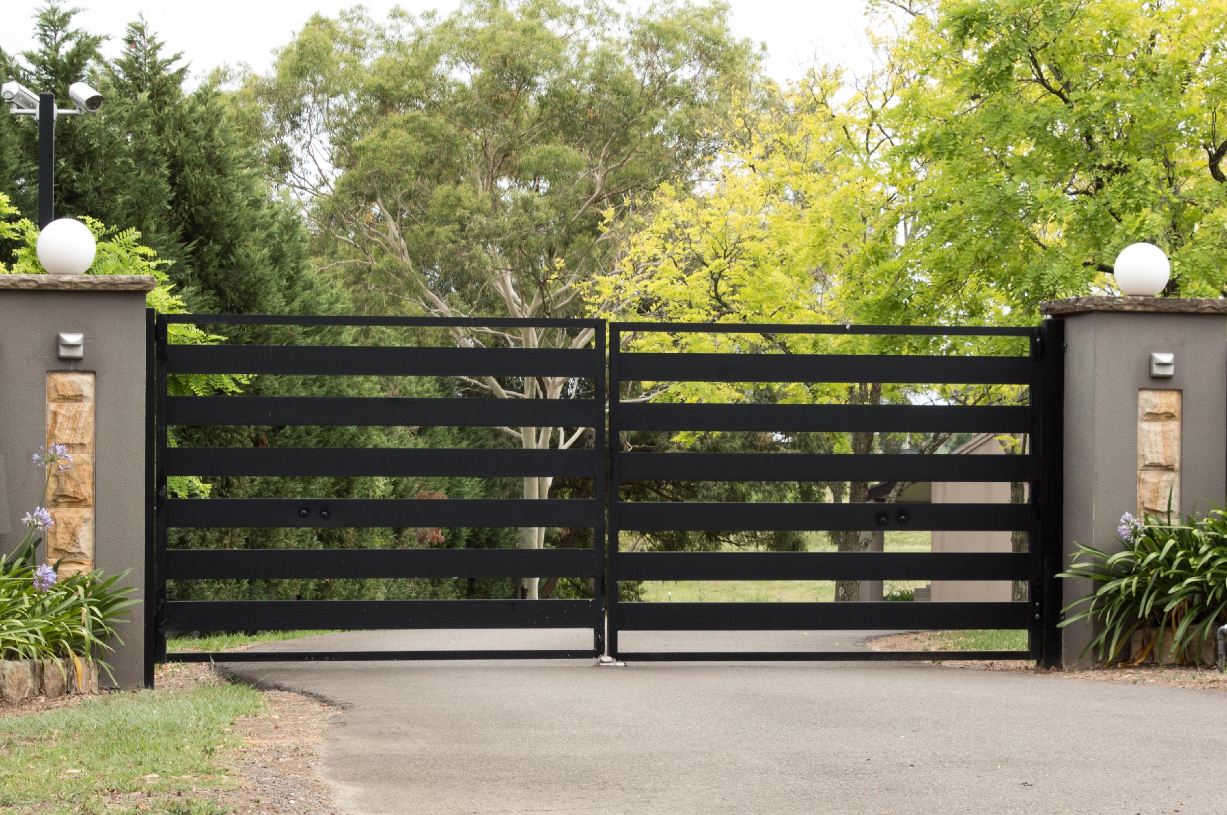 Marvelous Info About How To Build A Metal Driveway Gate - Findingfinish5